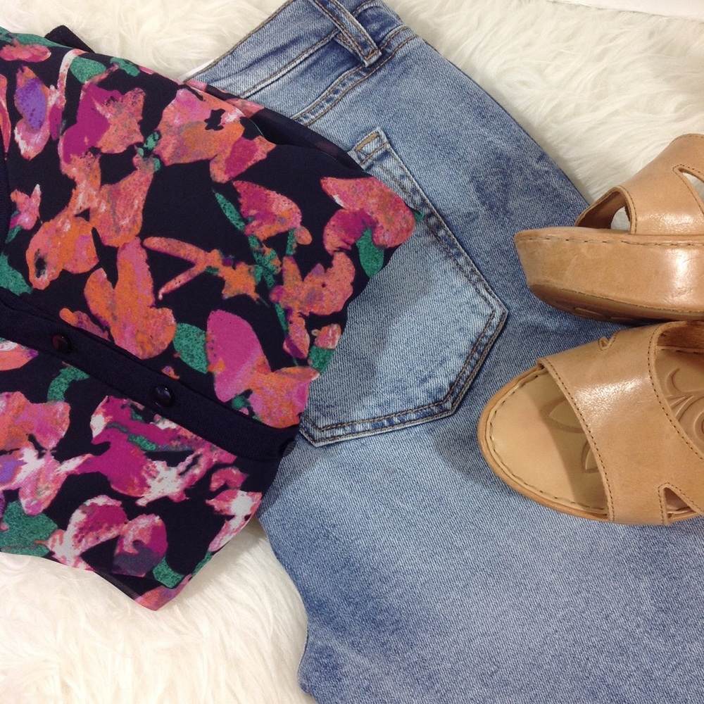 Ann Taylor Floral Sweater